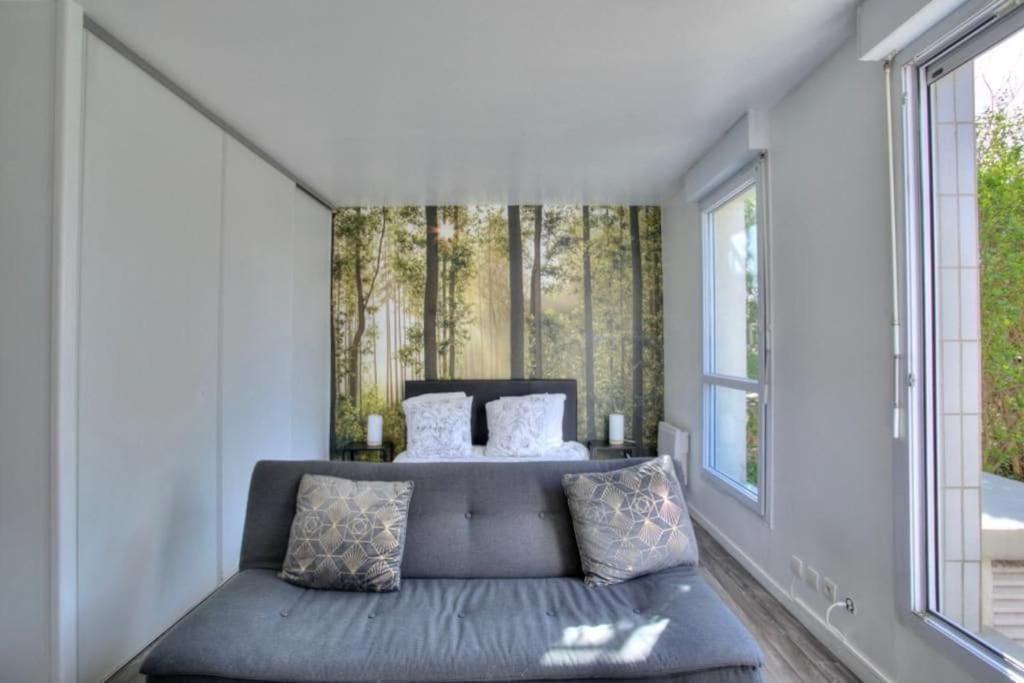 Studio Spacieux Avec Terrasse Et Parking Viry-Châtillon Екстериор снимка